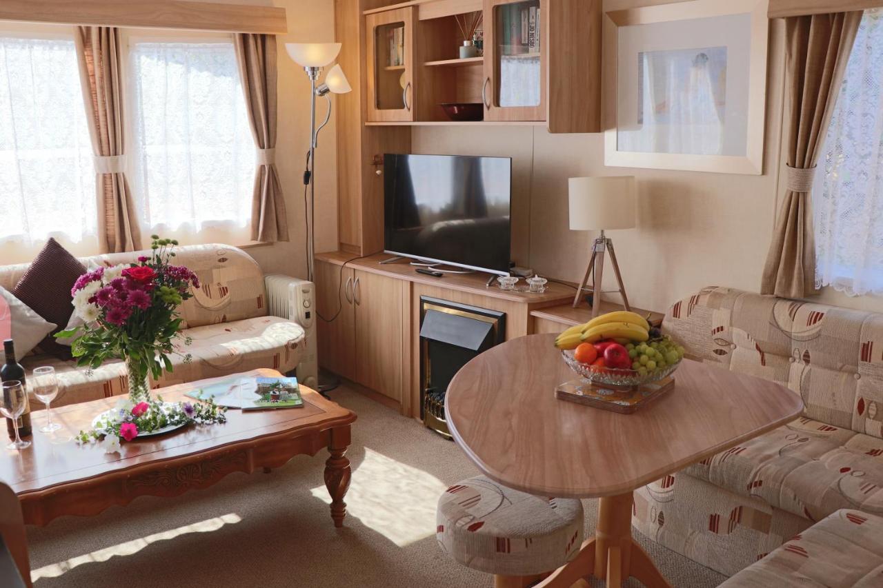 Palm 1 Park Home With Hot Tub Swanage Zewnętrze zdjęcie