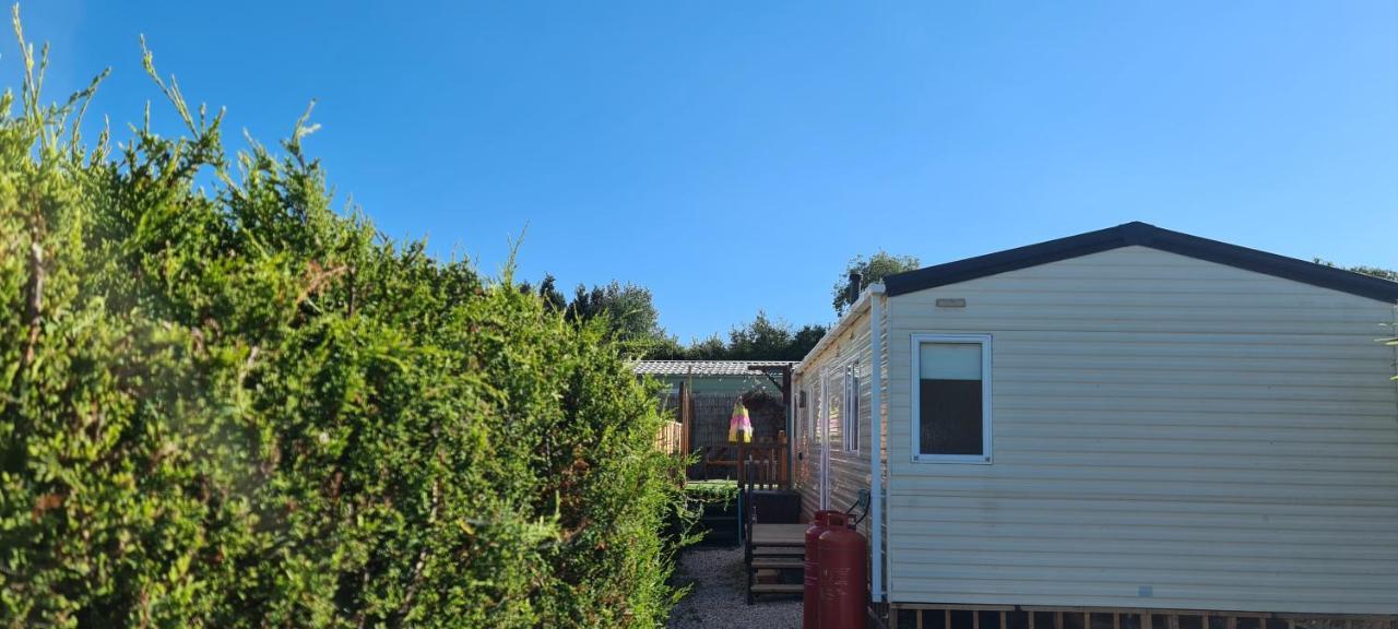 Palm 1 Park Home With Hot Tub Swanage Zewnętrze zdjęcie