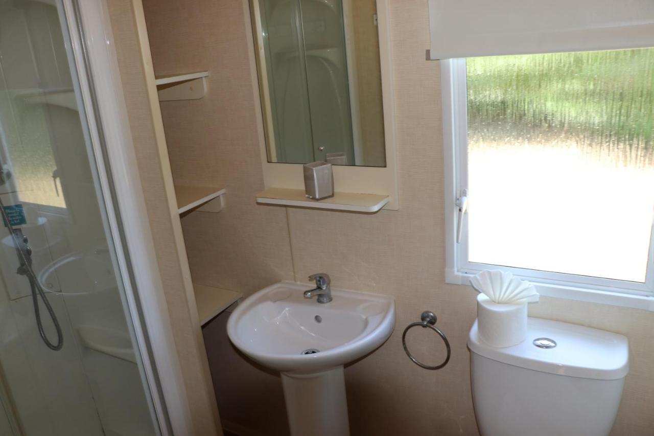 Palm 1 Park Home With Hot Tub Swanage Zewnętrze zdjęcie